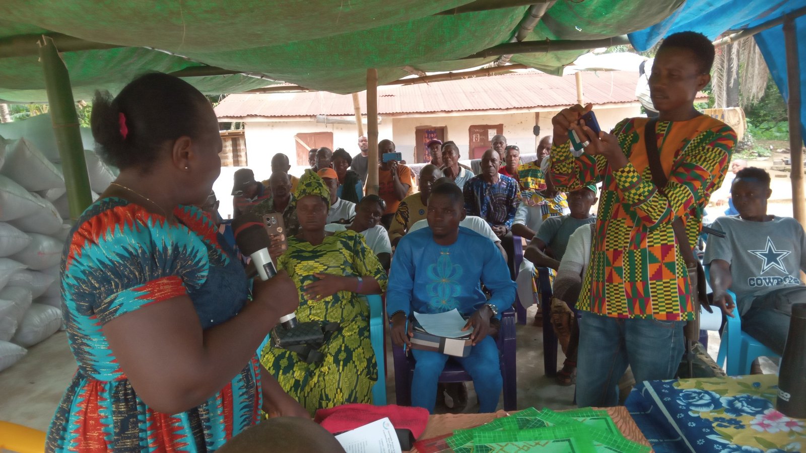 Community meeting in Karene District